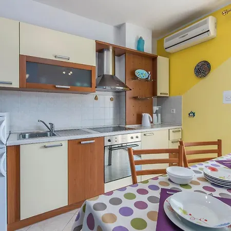 Petra Premium Apartament *