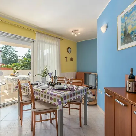 Apartment Petra Premium Porec