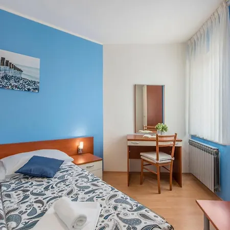 Petra Premium Porec