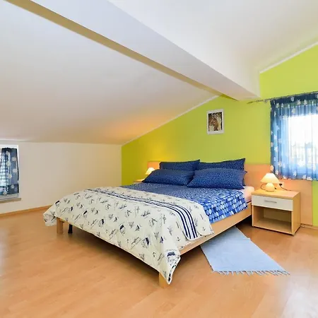 Apartment Petra Premium Porec